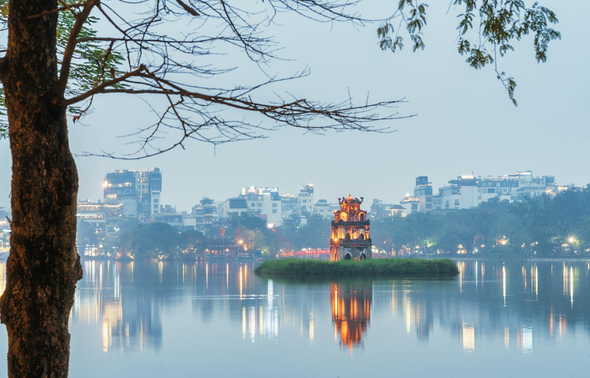 Hanoi Hoan Kiem Lake by night